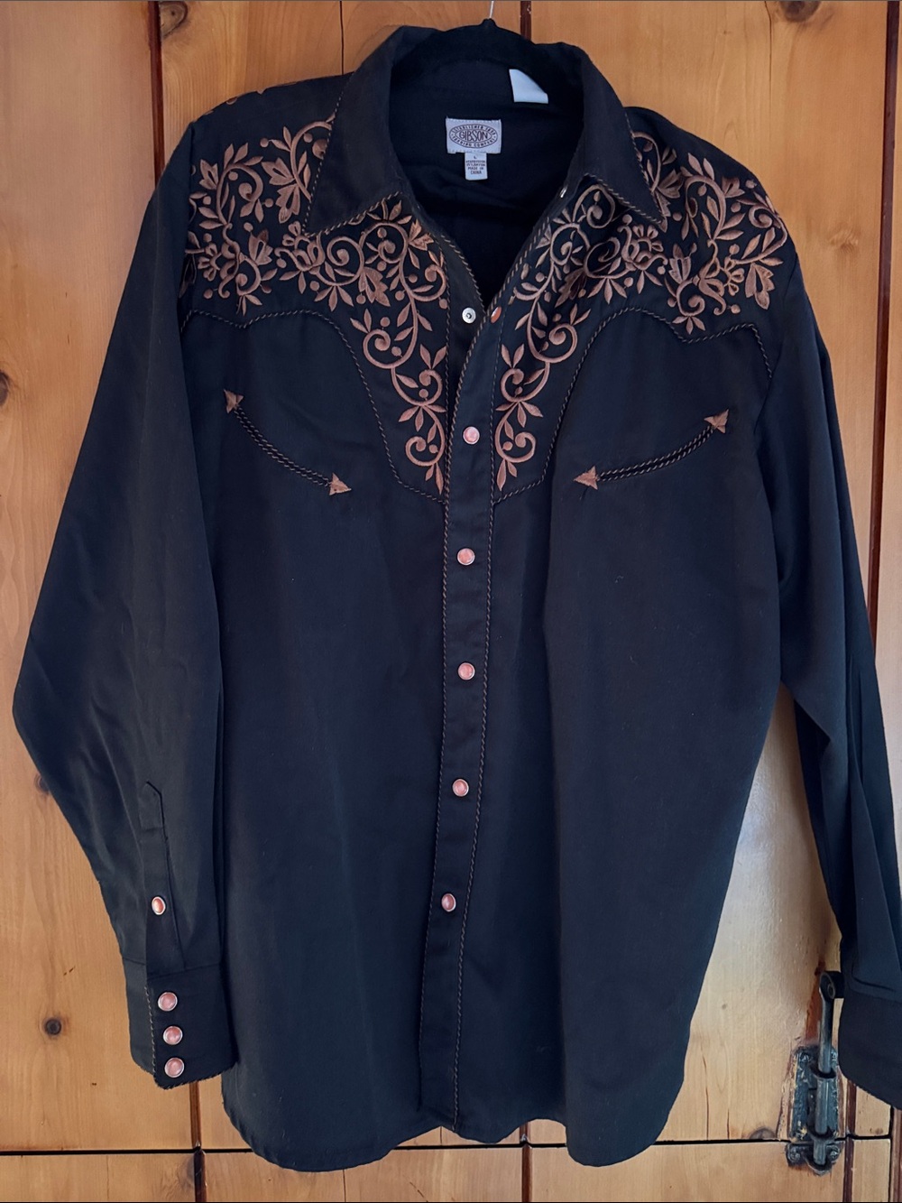 Gibson Black Western Embroidered Button-Down Shirt with Brown Accents